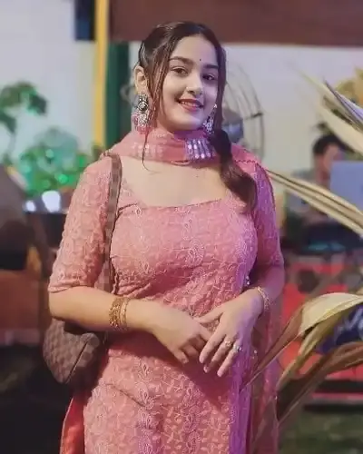 Call Girls Mahe Cash On Delivery